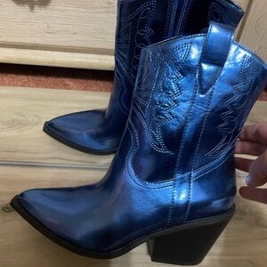 Hey girl by Corky Rowdy Cowboy Boots metallic blue. Gorgeous!